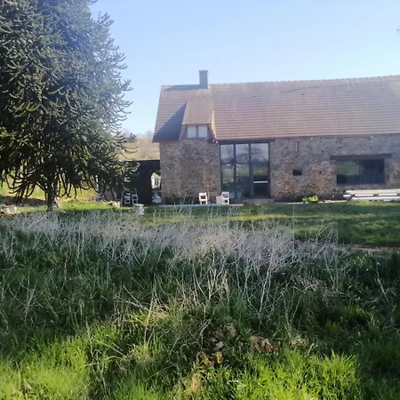 Maison Bourgeoise Avec Grande Salle De Mariage *